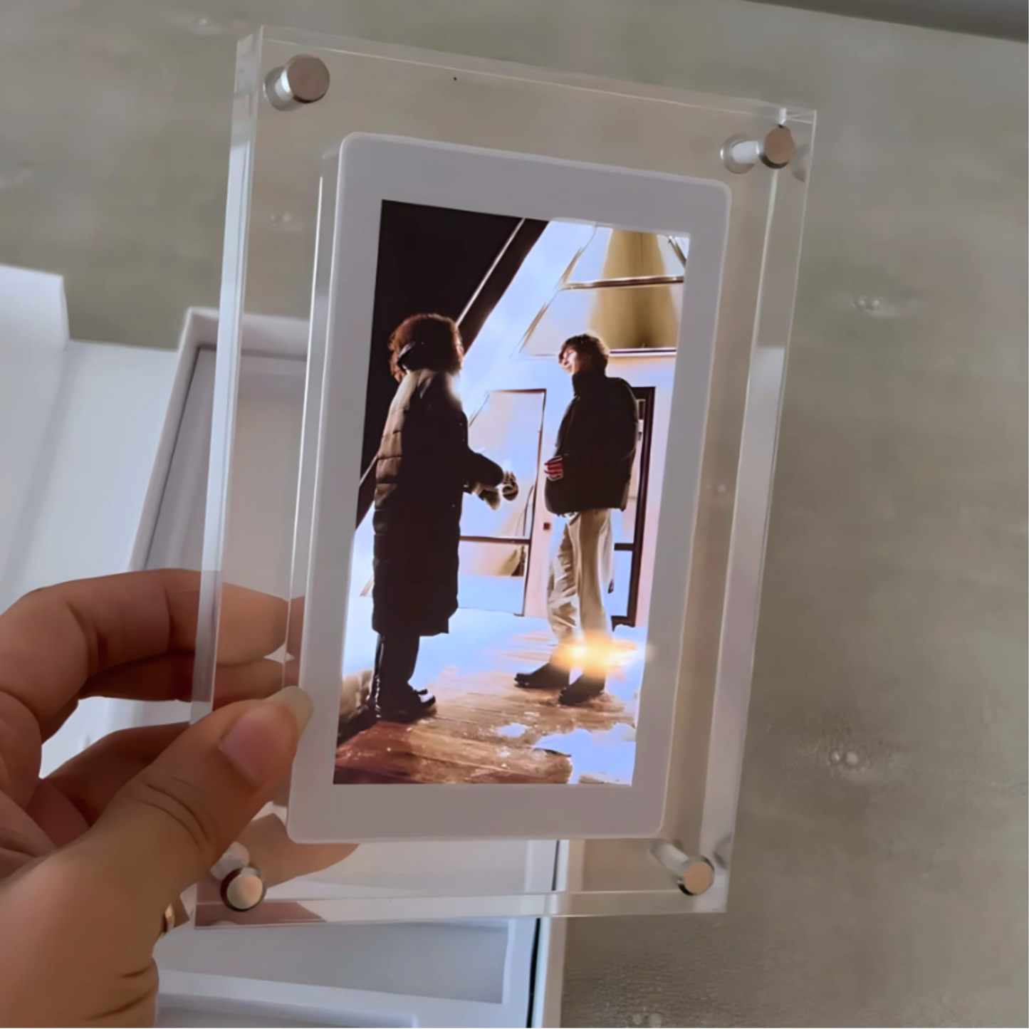 heymemo™ Acrylic Video Frame